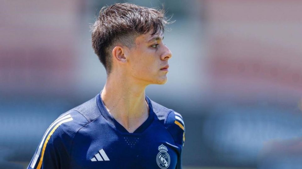 Arda Güler, Real Madrid’in Şampiyonlar Ligi kadrosuna dahil edildi