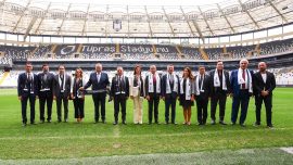 Beşiktaş'ın stat sponsoru Tüpraş oldu