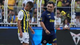 Cengiz Ünder'de Fenerbahçe'ye kötü haber