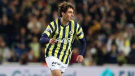 Fenerbahçe Bora Aydınlık'ı Hull City'ye kiraladı