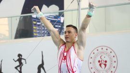 Milli sporcu Ahmet Önder'den altın madalya