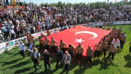 Osmancık Yağlı Pehlivan Güreşleri'nde başpehlivan Özkaya oldu
