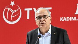 Voleybol Federasyonu Başkanı Üstündağ: 22'de 22 yaparak sezonu kapatmak istiyoruz