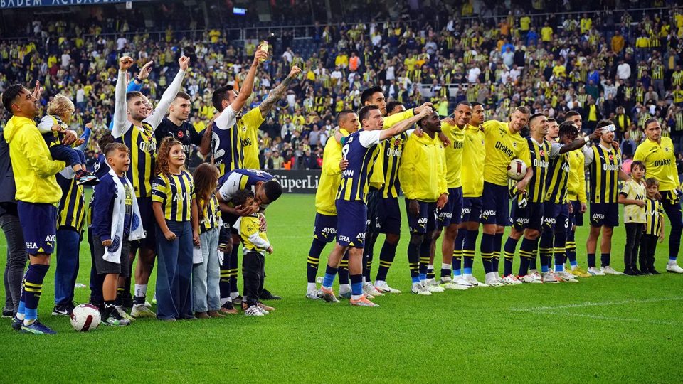 Fenerbahçe 14 maçtır yenilmiyor