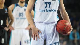 Türk Telekom Avrupa'da sezonu Romanya'da açacak