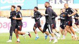 Beşiktaş iki takımla hazırlık maçı yapacak