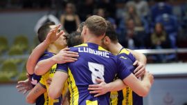 Efeler Ligi'nde Fenerbahçe Cizre Belediyespor'u mağlup etti