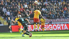 Kayserispor Adana Demirspor'u ağırlıyor