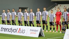 1. Lig'de son sırada yer alan Altay'da 25 futbolcu forma giydi