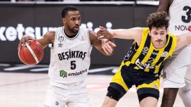 Beşiktaş Emlakjet'e bir maç seyircisiz oynama cezası