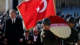 Beşiktaş Kulübünden Anıtkabir'e ziyaret