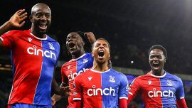 Crystal Palace son 2 dakikada Manchester City'den puan aldı
