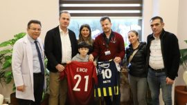 Emre Mor'dan anlamlı davranış