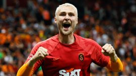 Victor Nelsson Galatasaray formasıyla "Dalya"ya hazırlanıyor