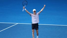 Avustralya Açık'ta Djokovic'i eleyen Sinner finalde