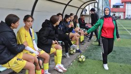 Azize Ay teknik direktörlük kariyerindeki ilk maçında 9-0 galip