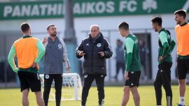 Fatih Terim Panathinaikos'un başında ilk maçına çıkacak