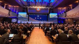 48. Olağan UEFA Kongresi Paris'te düzenlendi