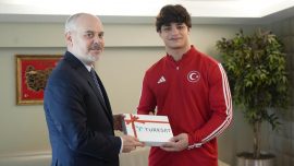 Akif Çağatay Kılıç: Alperen'in şimdiki hedefi olimpiyat şampiyonluğu