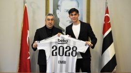Beşiktaş genç kaleci Emir Yaşar'ın sözleşmesini uzattı