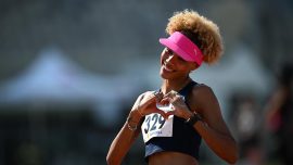 Milli atlet Buse Savaşkan Türkiye'yi olimpiyatlara taşımak istiyor