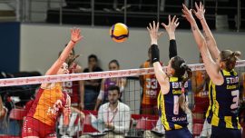 Sultanlar Ligi'nde Fenerbahçe-Galatasaray derbisi oynanacak